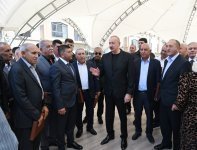 Prezident İlham Əliyev və Birinci xanım Mehriban Əliyevanın Kəlbəcər şəhərinin sakinləri ilə səmimi söhbəti
